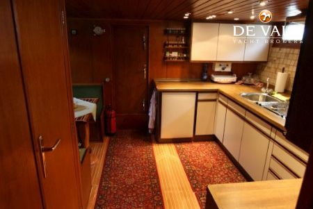 STEEL MOTORYACHT 1900