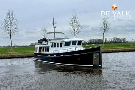 STEELER EXPLORER 50 PILOTHOUSE