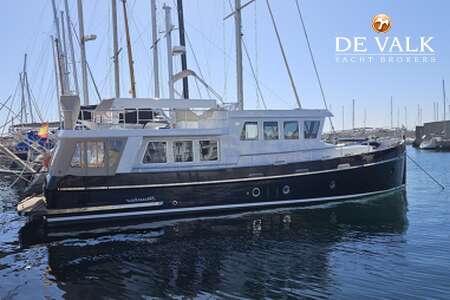 STEELER EXPLORER 50 PILOTHOUSE