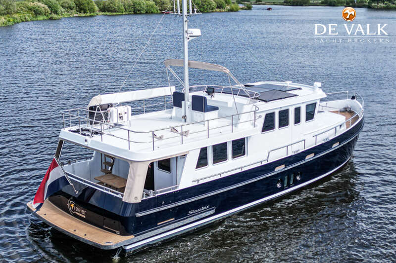 STEELER EXPLORER 50 PILOTHOUSE