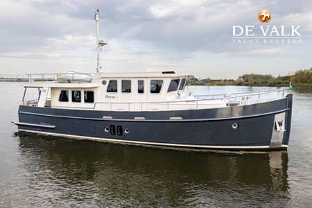 STEELER EXPLORER 50 PILOTHOUSE