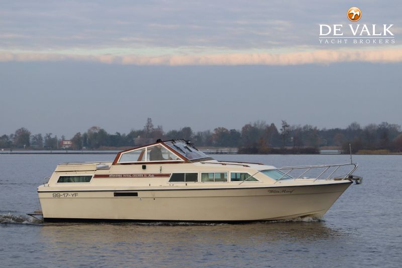 STOREBRO ROYAL CRUISER 31 BALTIC motor yacht for sale De Valk Yacht