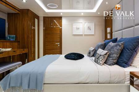 SUNSEEKER 132