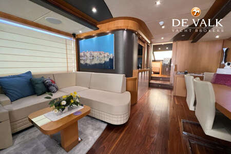 SUNSEEKER 28 M YACHT