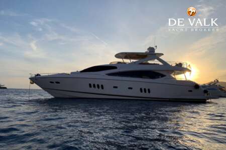 SUNSEEKER 86 YACHT