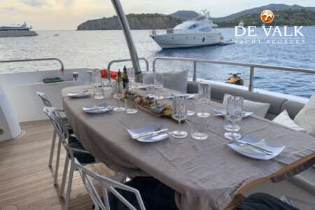 SUNSEEKER 86 YACHT