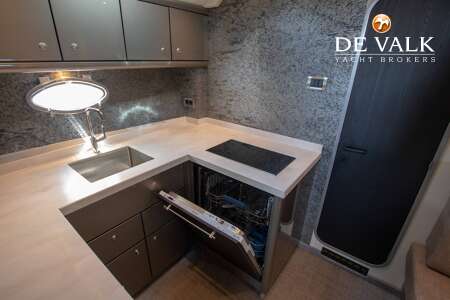 SUNSEEKER CAMARGUE 55