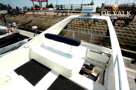 SUNSEEKER MANHATTAN 53