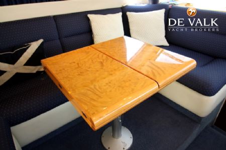 SUNSEEKER MANHATTAN 53