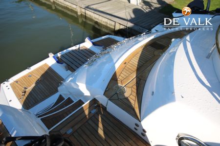 SUNSEEKER PREDATOR 68