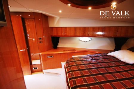 SUNSEEKER PREDATOR 68