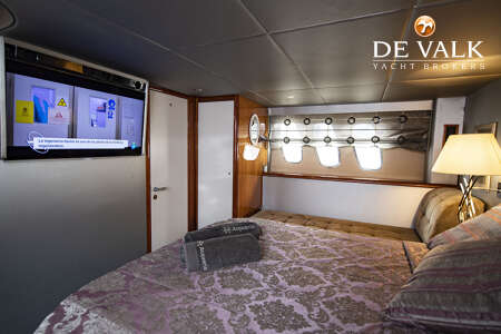 SUNSEEKER PREDATOR 68