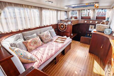 SUPER VAN CRAFT 1160