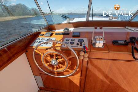 SUPER VAN CRAFT 1470