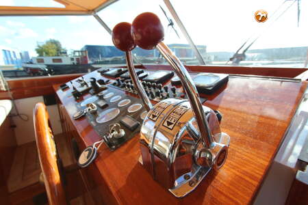 SUPER VAN CRAFT 1480