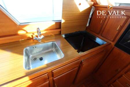 SUPER VAN CRAFT 1570
