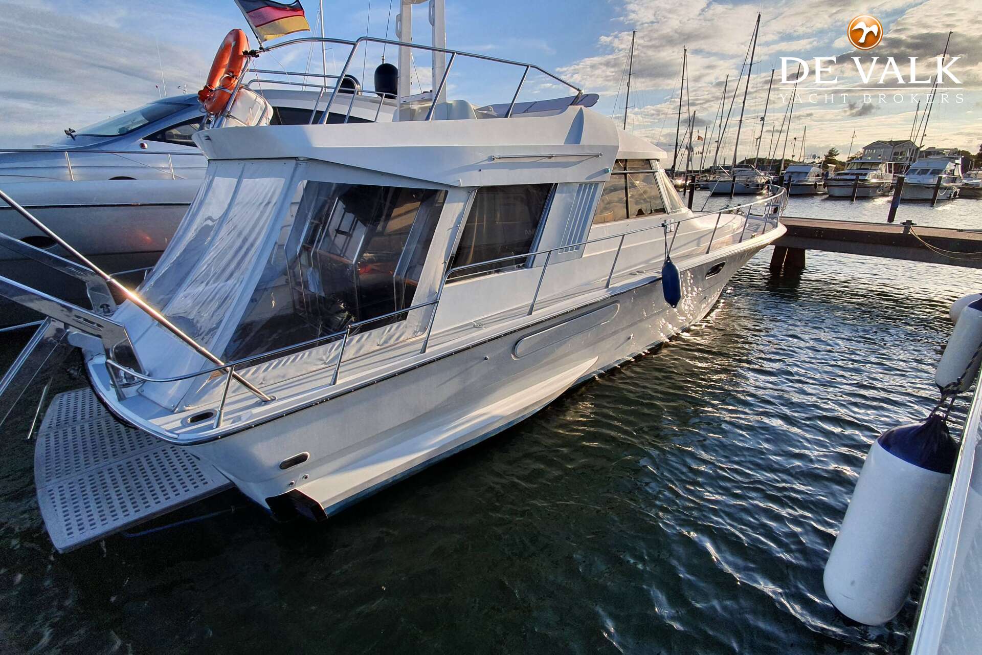 valk yachtmakler