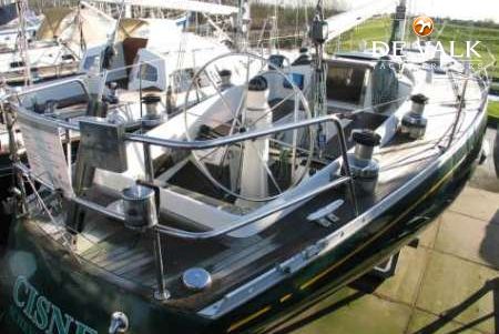SWAN 43