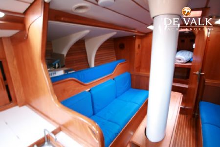 SWAN 44