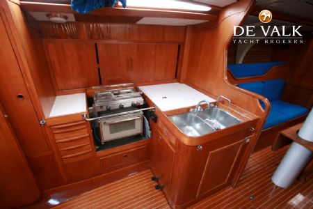 SWAN 44