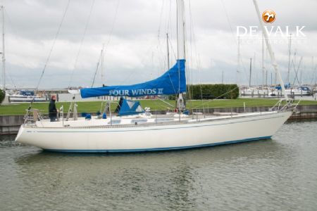 SWAN 44
