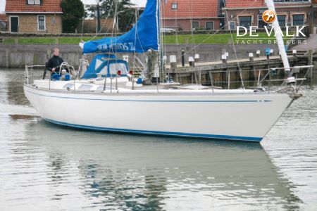 SWAN 44