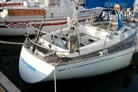 SWAN 44