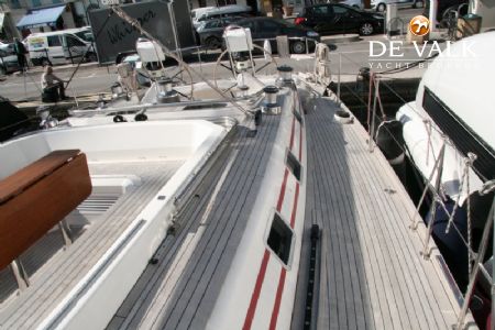 SWAN 62
