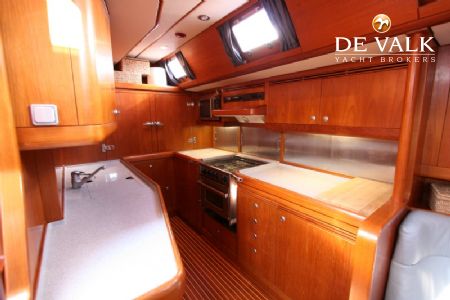 SWAN 62