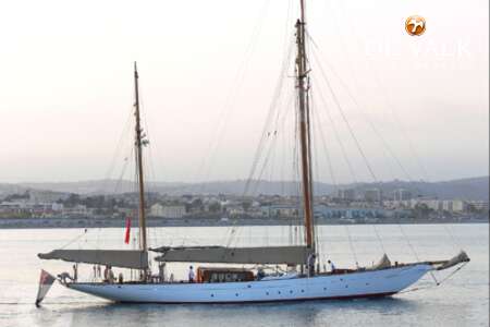 THENDARA CLASSIC SCHOONER