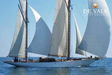 THENDARA CLASSIC SCHOONER