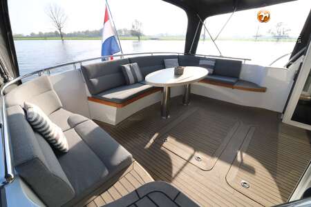 THOMASZ TRISTAN 50 HT BUSINESSCLASS