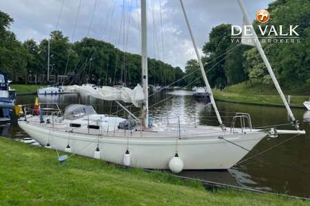 TRADEWIND 35 width=