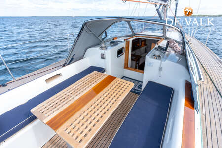 VA 403 - LIGHT WEIGHT CRUISER/RACER