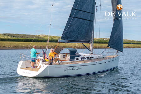 VA 403 - LIGHT WEIGHT CRUISER/RACER