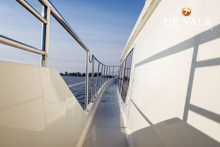 VALK VOYAGER 1750