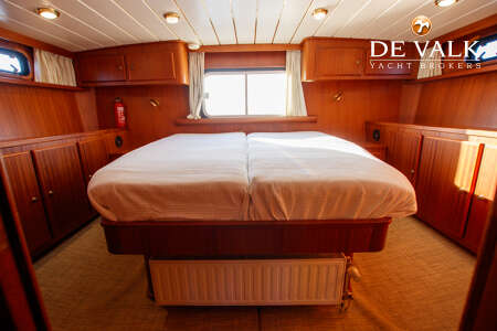 VALK VOYAGER 1750