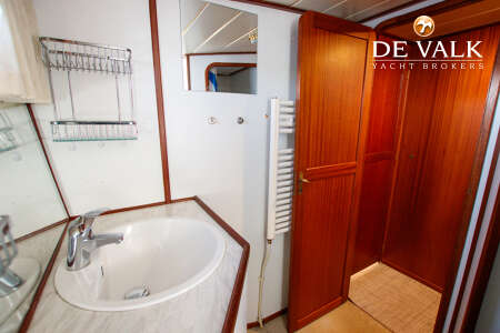 VALK VOYAGER 1750