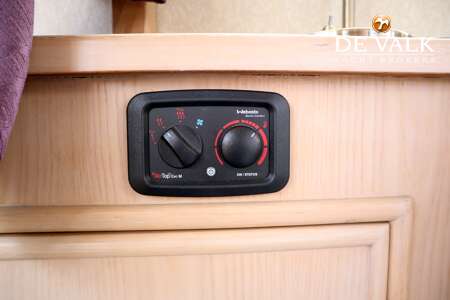 VALKKRUISER 14.50 FLYBRIDGE