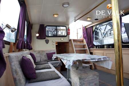 VALKKRUISER 14.50 FLYBRIDGE