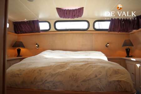 VALKKRUISER 14.50 FLYBRIDGE