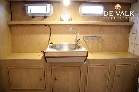 VALKKRUISER 14.50 FLYBRIDGE