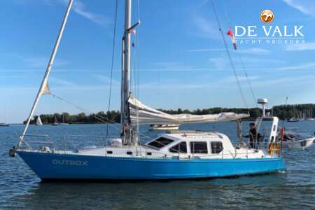 VAN DE STADT 40 NORMAN DECK SALOON