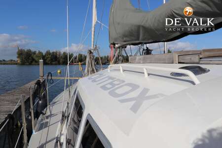 VAN DE STADT 40 NORMAN DECK SALOON