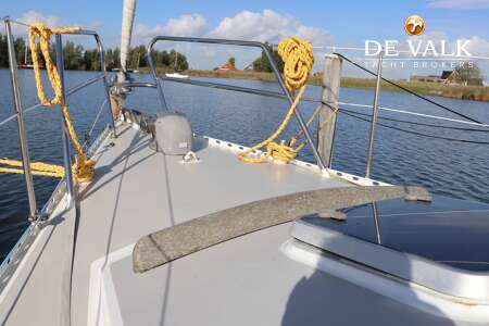 VAN DE STADT 40 NORMAN DECK SALOON