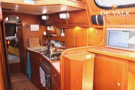 VAN DE STADT 40 NORMAN DECK SALOON