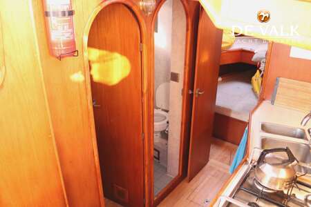VAN DE STADT 40 NORMAN DECK SALOON