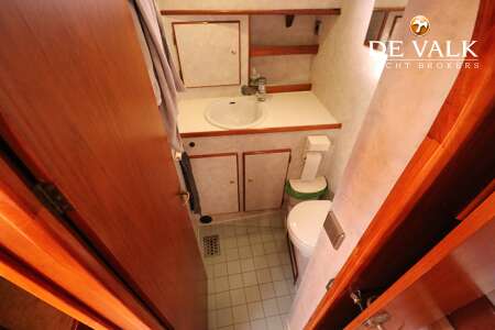 VAN DE STADT 40 NORMAN DECK SALOON