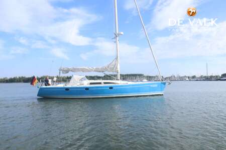 VAN DE STADT 44 SATELITE LIFT KEEL