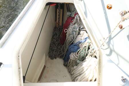 VAN DE STADT 44 SATELITE LIFT KEEL